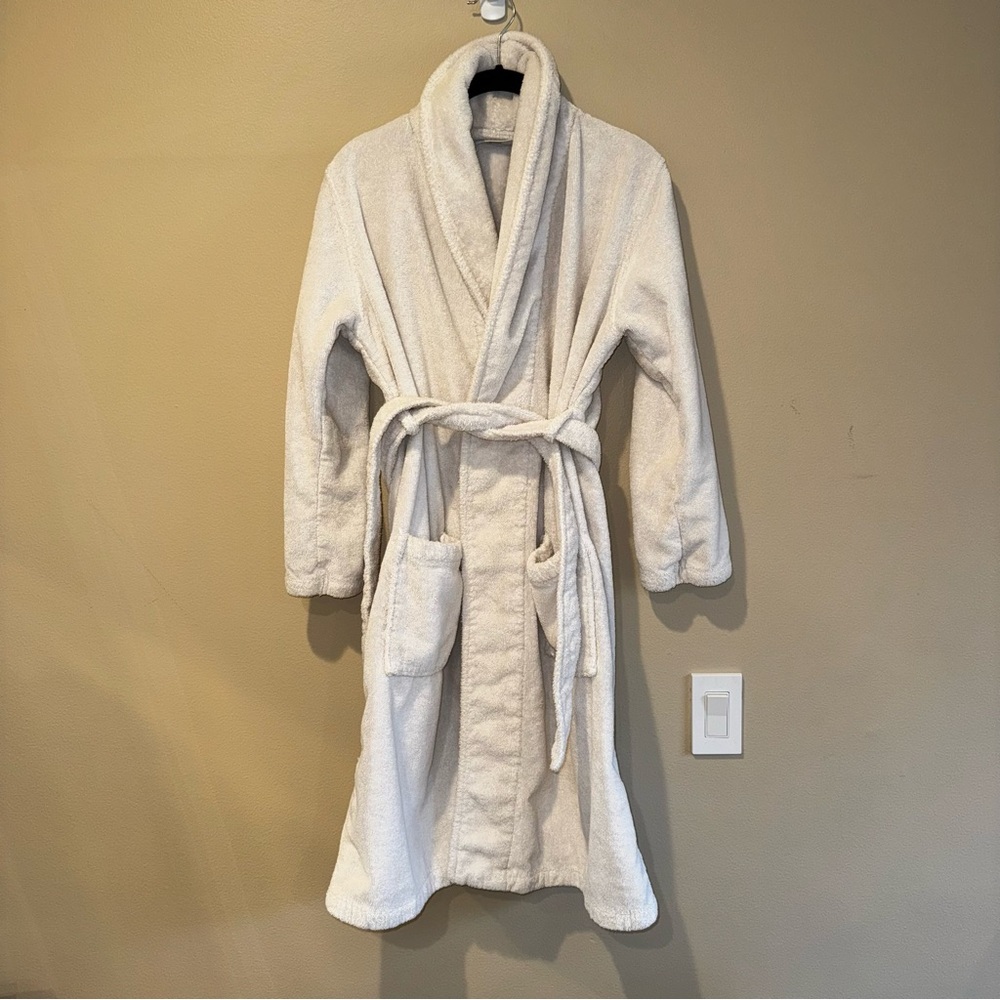 PARACHUTE Classic Bathrobe (Size Small)